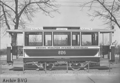 Pferdebahnwagen 826 noch auf den Gleisen in Westberlin (1965) zum Jubilum 100 Jahre Straenbahn